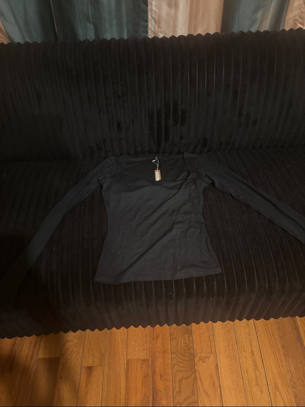 SKIMS Smooth Layers Square Neck Long Sleeve •NWT •Never Worn •Obsidian (Black)•S